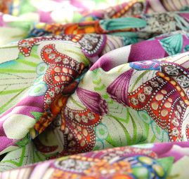 Hedvábný atlas kaleidoskop zelený