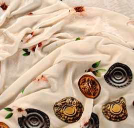 Hedvábný samet smetanová