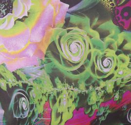 Satén fantazie v barvách zelené/pastel fialové