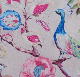 Šifon jemný se vzorem pávů a květin v béžovém