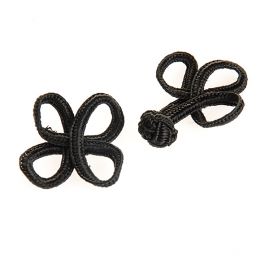 Japonské zapínání "knoflík" černé trojlístek