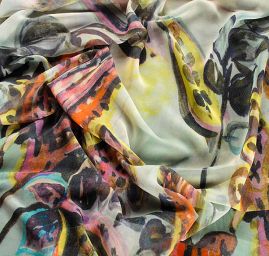 Šifon jemný paisley motiv bordura pastel zelený