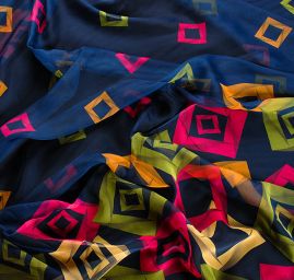 Šifon jemný geometrický motiv sleva na kvalitu II.jakost