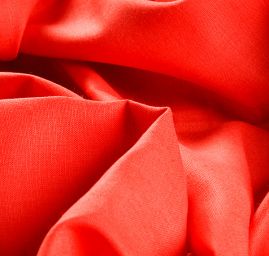 Len střední síly jahodově červený