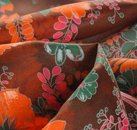 Organza tisk květin hnědá