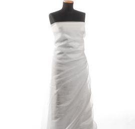 Organza s olůvkem v barvě bílé