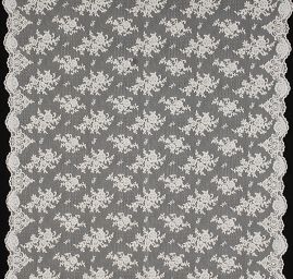 Tylová krajka květinová výšivka slonová kost