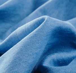 Bavlněná košilová látka imitace rifloviny modrá II.jakost