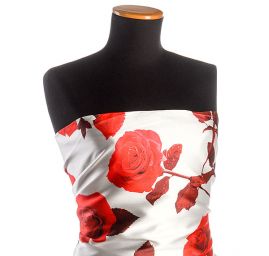 Mikado tkanina se vzorem červených růží 