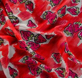 Hedvábný žoržet vzor jahůdky červený