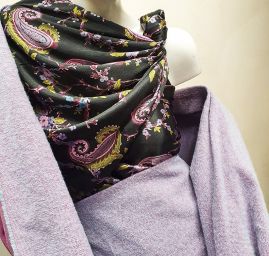 Satén nepružný motiv paisley černý