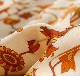 Viskozová látka na šaty drobné květy II.jakost