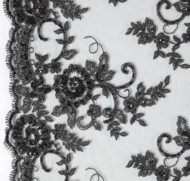 Efektní krajka výšivka na tylu černá 