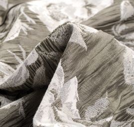 Žakárová látka květinový vzor olivovobílá