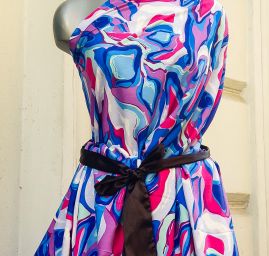 Viskozová šatová látka retro decor modrá