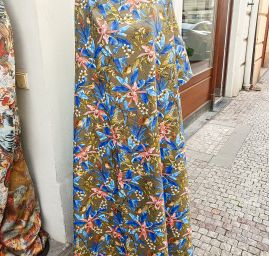 Letní šatová látka viskoza len tropické květy oliva