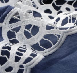 Krajka madeira květinová bordura s krajkou modrá