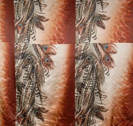 Satén vzor paví pera a zvířecí motiv