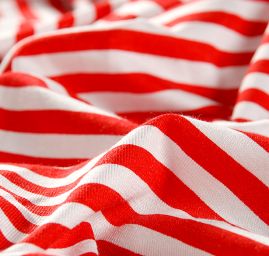Jemný viskozový úplet proužek červeno/bílý