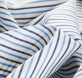 Bavlněná látka vzor proužky modrosmetanová