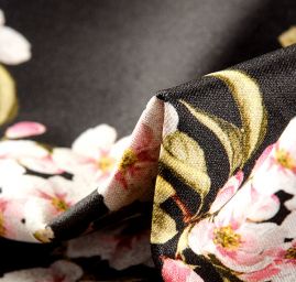 Úplet polyester květy  třešní