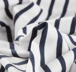 Úplet viskoza matný proužky