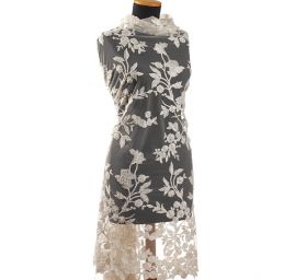 Exkluzivní krajka výšivka na tylu bílá