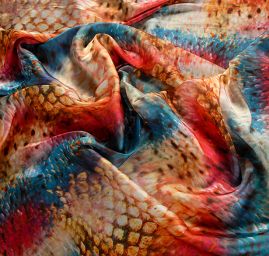 Jemný satén digitální tisk zvířecí motiv červená