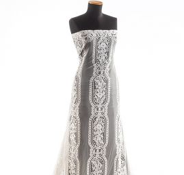 Krajka na mantilu květinový ornament slonová kost