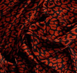 Hedvábný satén zvířecí vzor skořicový