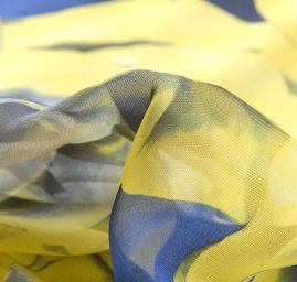 Hedvábí ponge květy žluté