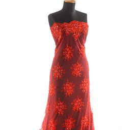 Krajka výšivka na tylu s korálky rokajlem červená