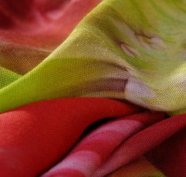 Batika kupón zelená/červená/oranžová