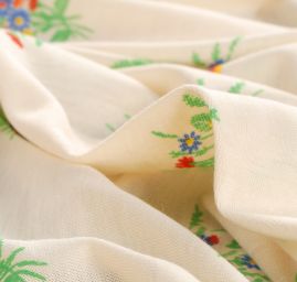 Jemný úplet vzor květy