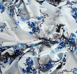 Krepdešín květy višní sv. modrý