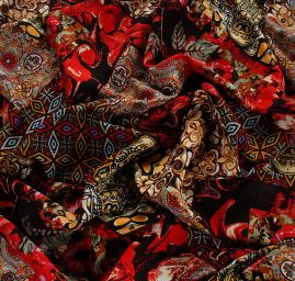 Viskozová šatová látka patchwork červenohnědý