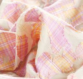 Šifon s aplikací a výšivkou kostka růžovožlutý