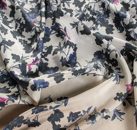 Hedvábná látka motiv květin béžová/smetanová II.jakost