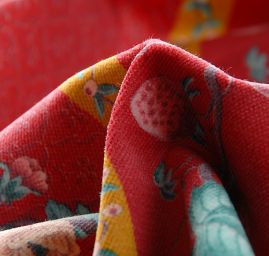 Bavlněný samet květinový motiv červený