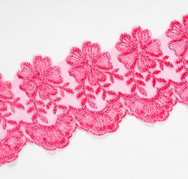 Krajka lem jemná výšivka na tylu fuchsiová