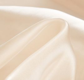 Organza perleť v barvě šampáň