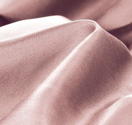 Pružný satén šedo-starorůžový