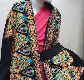 Flauš směs černý s ornamentální výšivkou