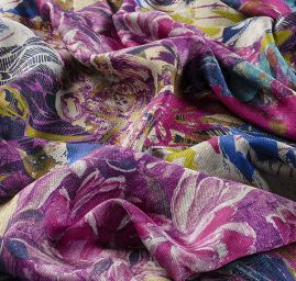 Hedvábí šatové abstraktní květinový motiv