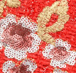 Kostýmová látka s flitrovou výšivkou květů