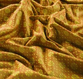 Hedvábný brokát šanžán zelenočervený