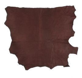 Pravá useň jehnětina tmavě hnědá