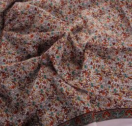 Hedvábný satén starorůžové barvy květinový vzor