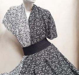 Viskozová šatovka drobný květ bíločerná