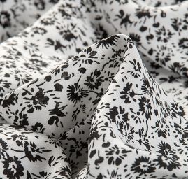 Viskozová šatovka drobný květ černobílá